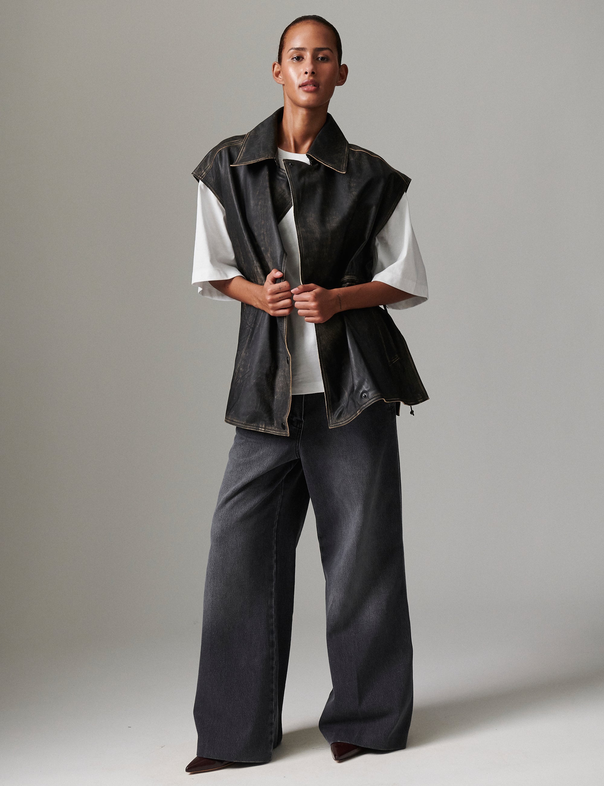 DAY Birger ét Mikkelsen Cristin - Distressed Leather Waistcoat 190303 BLACK