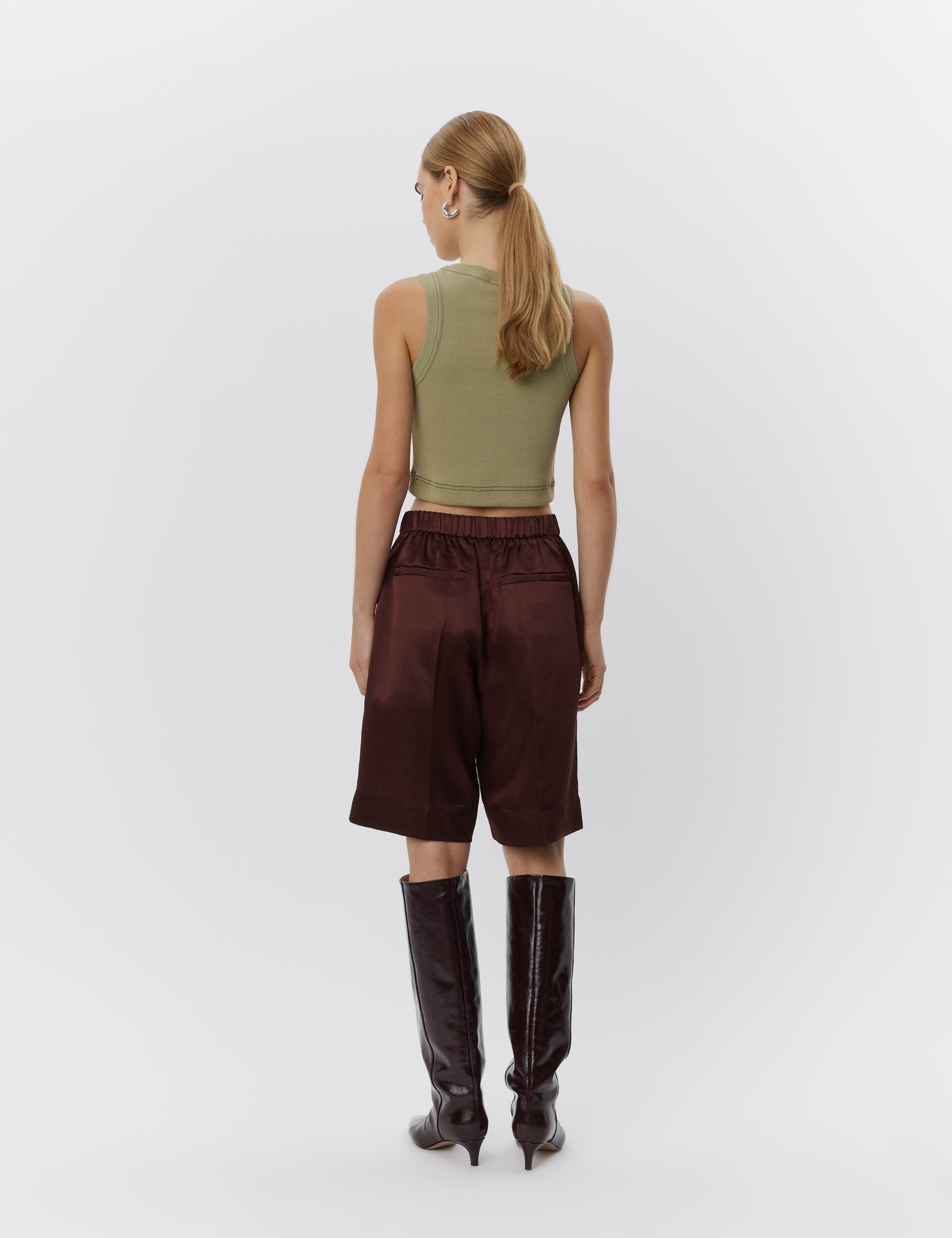 DAY Birger ét Mikkelsen Denny - High Shine Blend Shorts 191317 Bitter Chocolate..