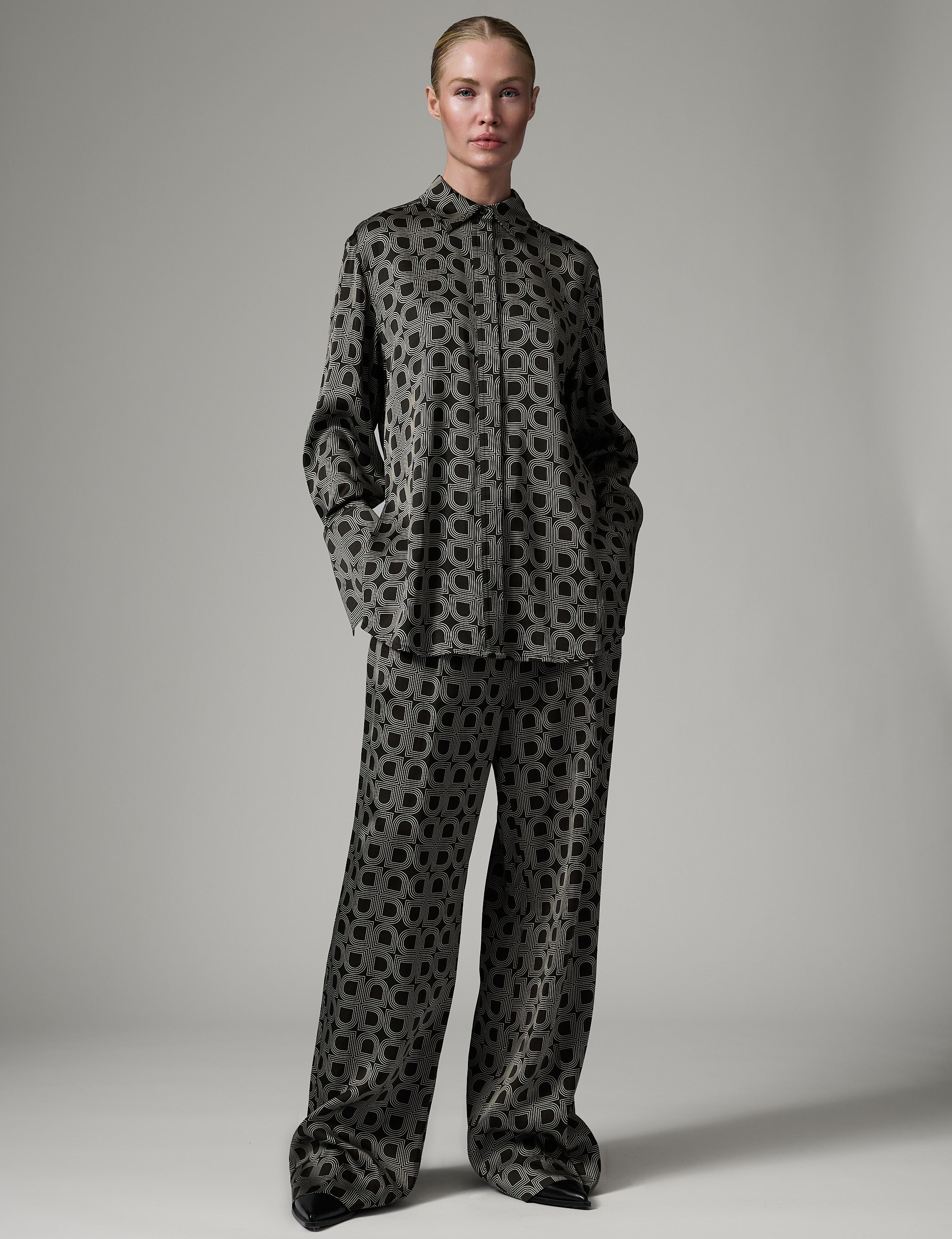 DAY Birger ét Mikkelsen Phoebe - Fluid Viscose - Pants Pants 190303 Black