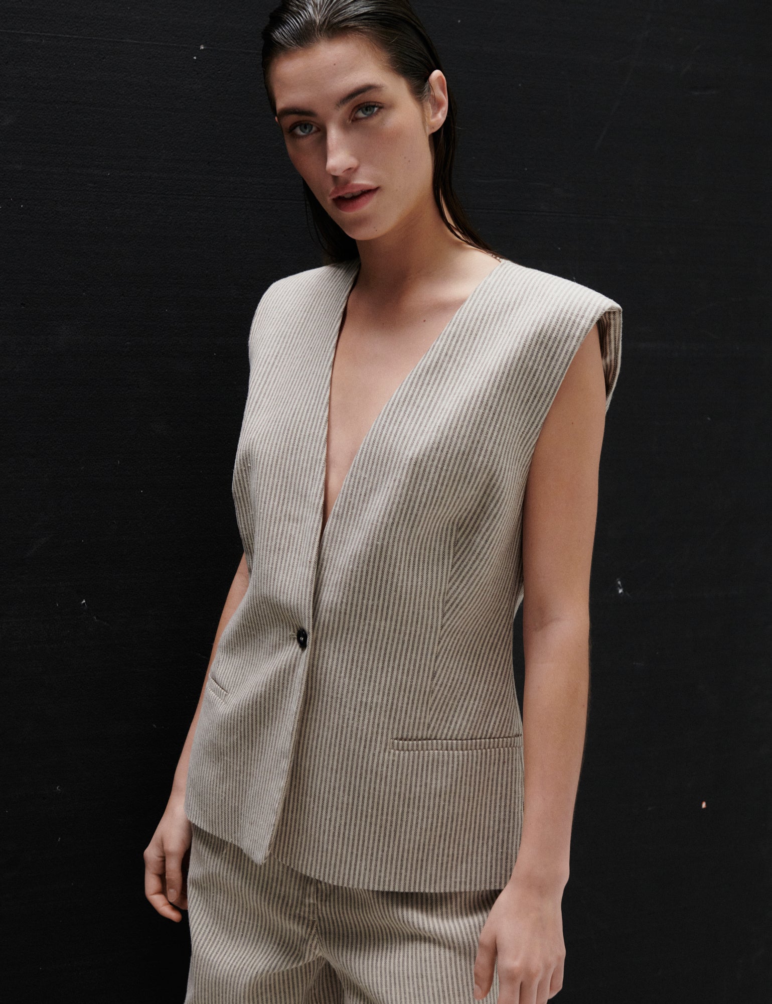 2NDDAY 2ND Juell - Striped Linen Blend Waistcoat 130000 Moonbeam