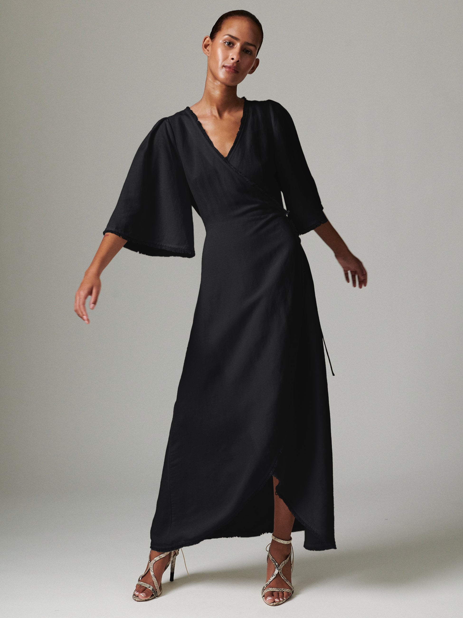 Camilla - Contrast Linen - Dress - Black Camilla - Contrast Linen - Dress - Black