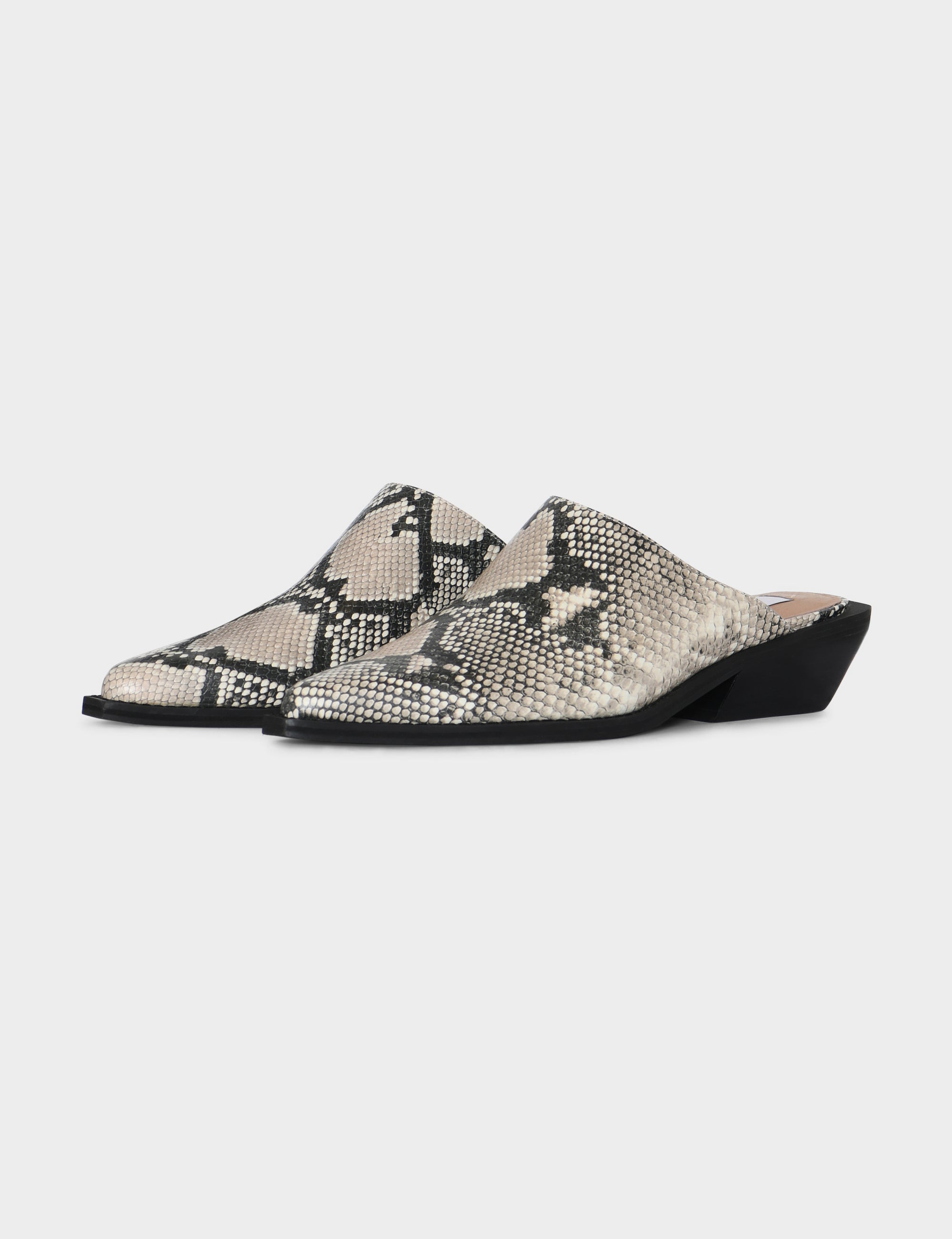 DAY Birger ét Mikkelsen Dever - Mules Mules 121209 Pale snake